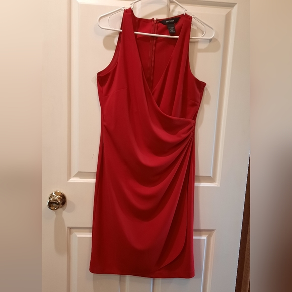 Express Red Wrap Front Sleeveless Dress size 9/10 - Picture 2 of 14